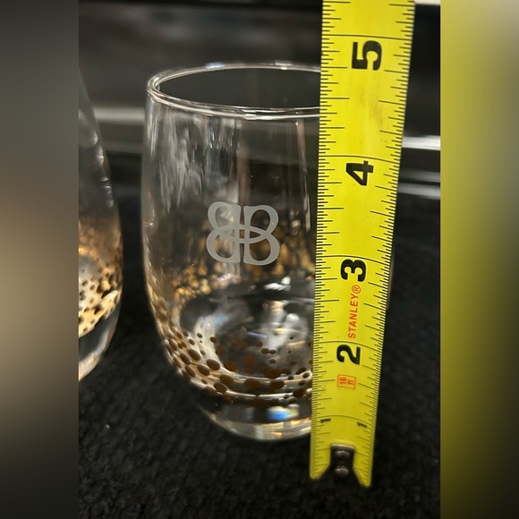 2 Bailey’s Irish Cream Confetti Gold Dot Rocks glasses. - Picture 9 of 10